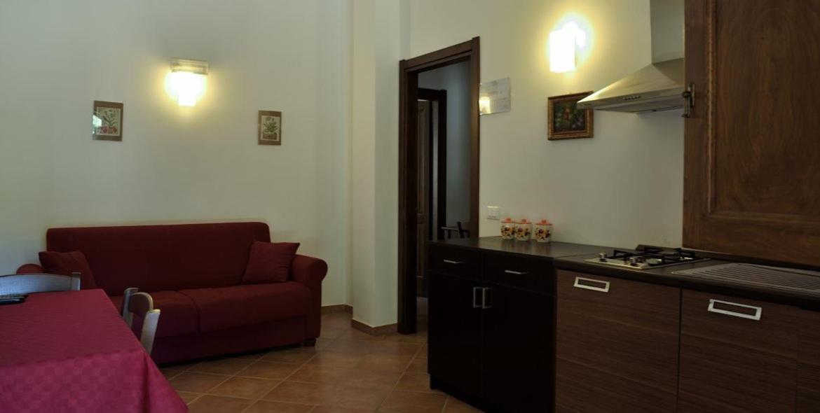 Il Parco Di Nonna Betty Villa Lascari Ngoại thất bức ảnh