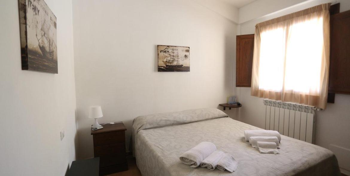 Il Parco Di Nonna Betty Villa Lascari Ngoại thất bức ảnh